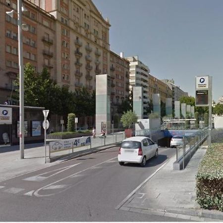 Pension Suiza Реус Экстерьер фото
